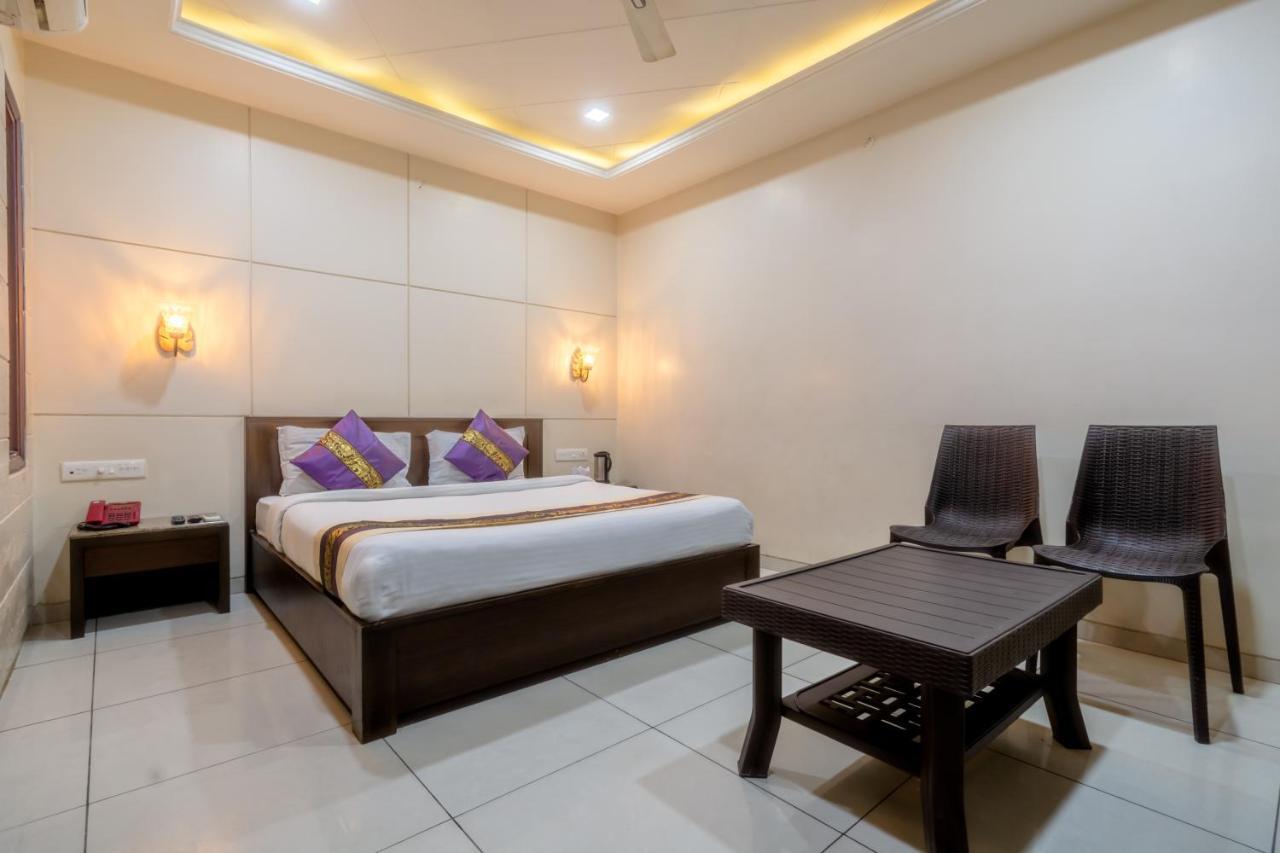 Hotel Sunday Inn Jaipur Dış mekan fotoğraf
