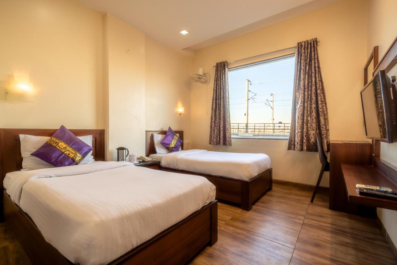 Hotel Sunday Inn Jaipur Dış mekan fotoğraf
